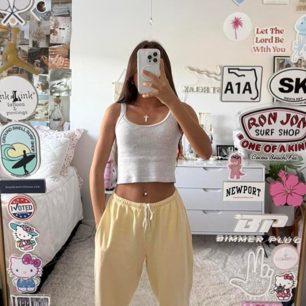 butter‎ yellow brandy melville